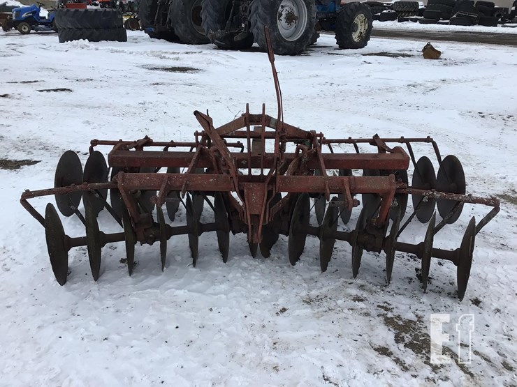 massey-ferguson-22-image-3