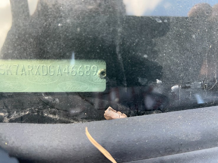 2013-ford-explorer-image-52