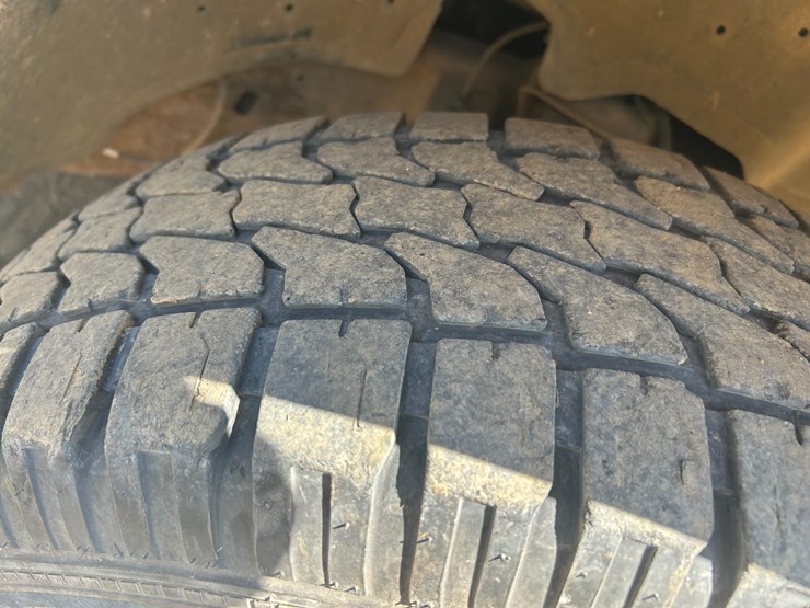 2007-chevrolet-silverado-image-8