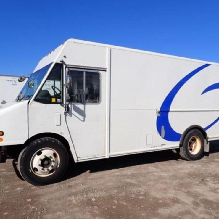 2012 FREIGHTLINER MT55