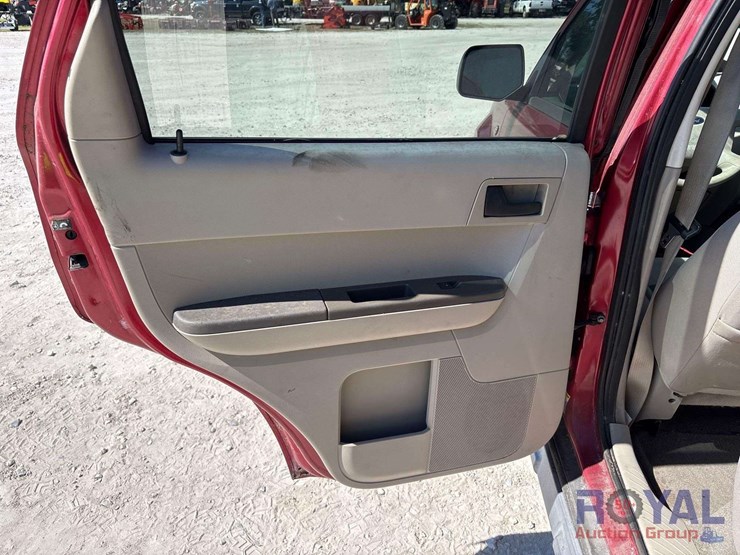 2008-ford-escape-xlt-image-22