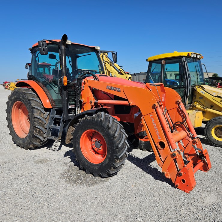 2013 KUBOTA M135GX