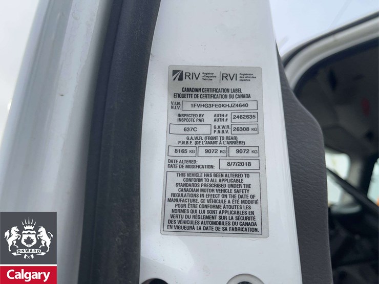 2019-freightliner-114sd-image-22