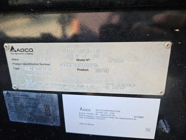 2021-massey-ferguson-6712-image-16