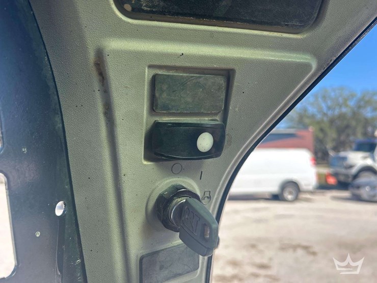 caterpillar-249d-image-12