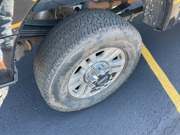 2017-ford-f350-image-9