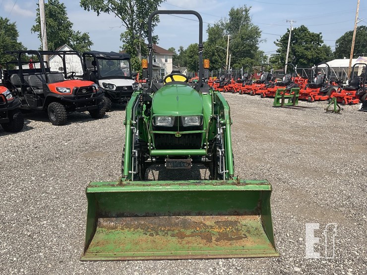 2020-john-deere-3025e-image-10