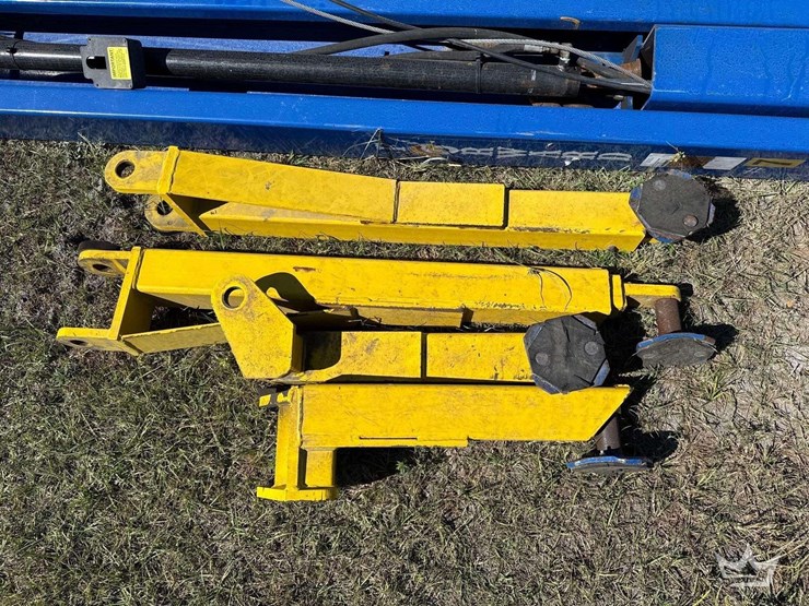 forward-10,000lb-two-post-electric-auto-lift-image-9