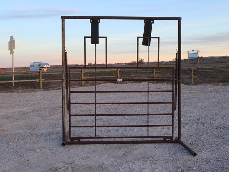 #4354-•-7'-wide-freestanding-atv-gate-image-2