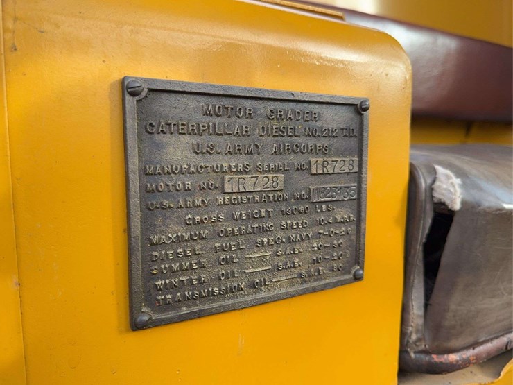 1937-caterpillar-no.-212-motor-grader-image-69