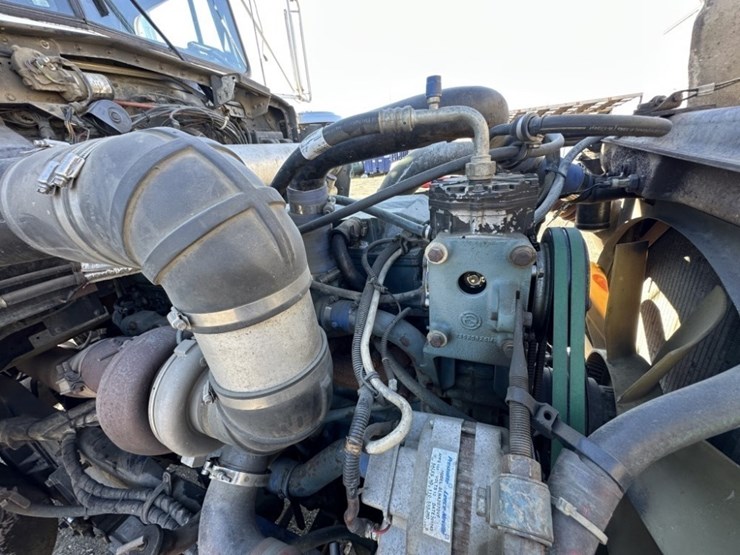 1995-kenworth-t800-image-24