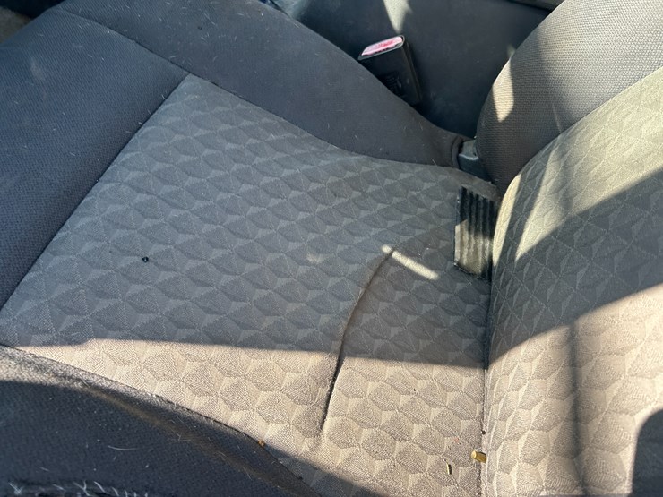 2004-gmc-canyon-image-40