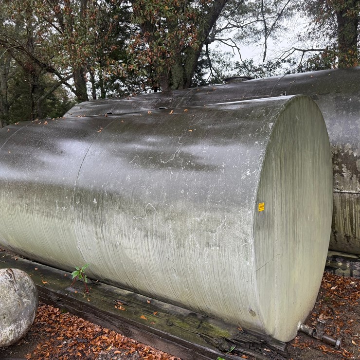#22577 • ~4172gal Gasoline Tank