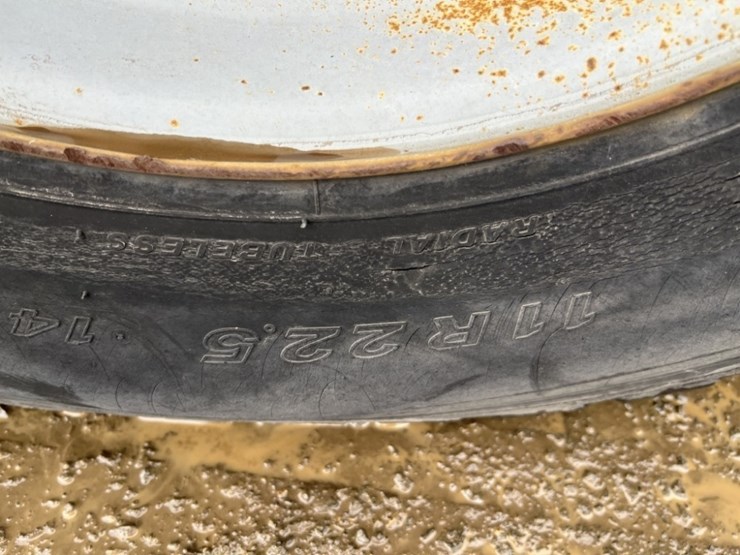 1997-ford-cf8000-image-14