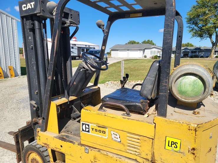 clark-t500-forklift-image-20