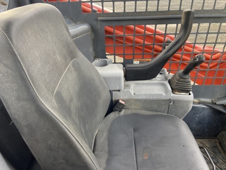 kubota-svl75-image-14