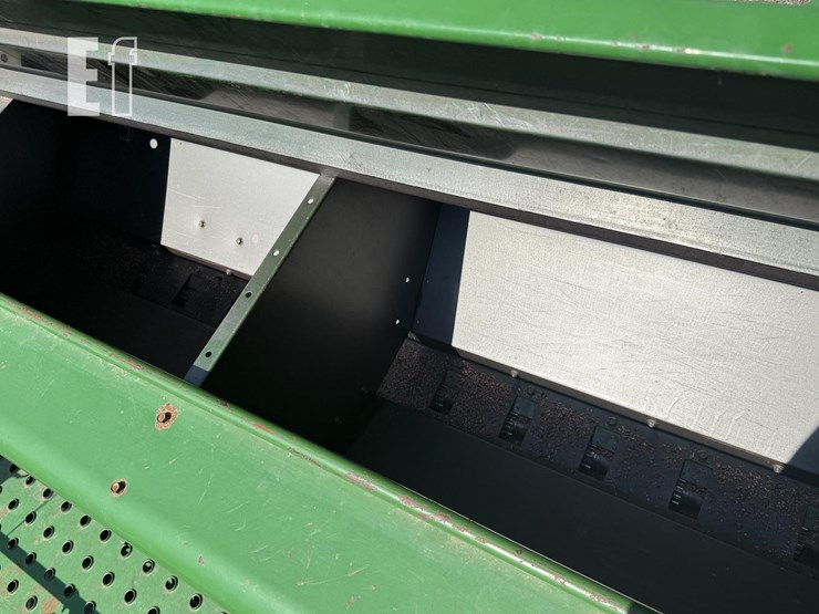 1993-john-deere-750-image-21