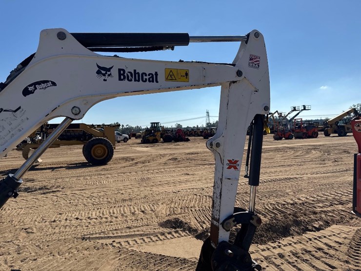 2020-bobcat-e35-image-18