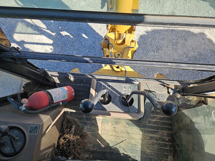 1997-deere-410e-image-14