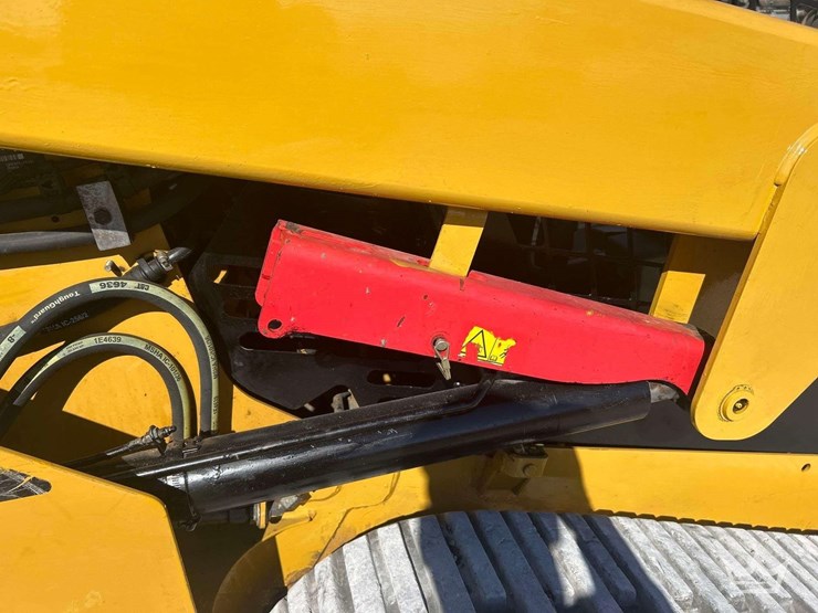 caterpillar-249d-image-19