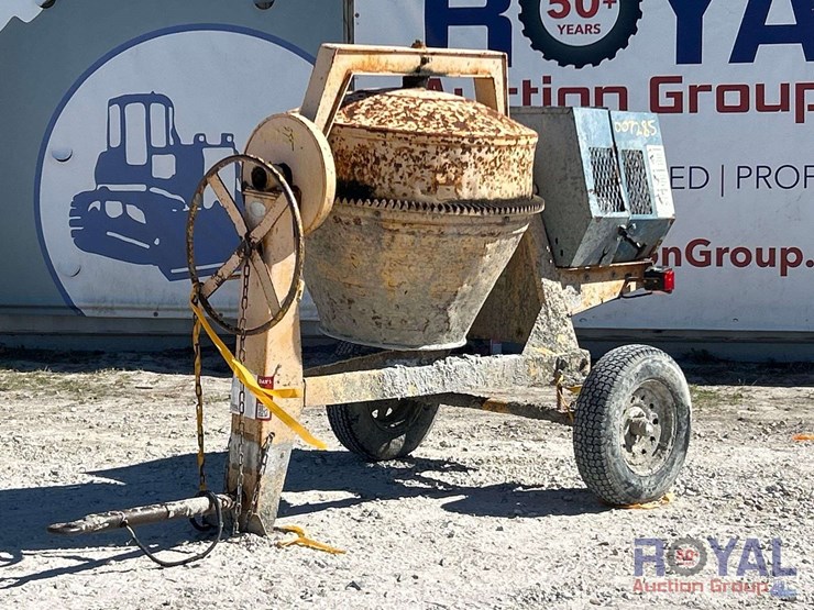 2004-950m-towable-cement-mixer-image-1