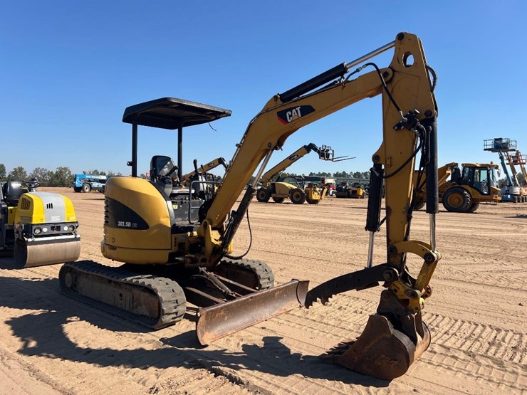 2012-caterpillar-303.5d-cr-image-6