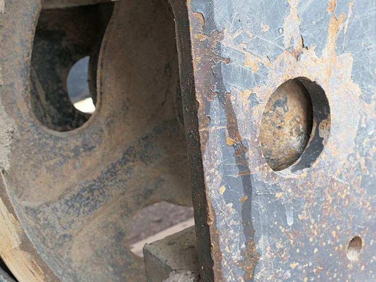 2017-kubota-kx080-image-16