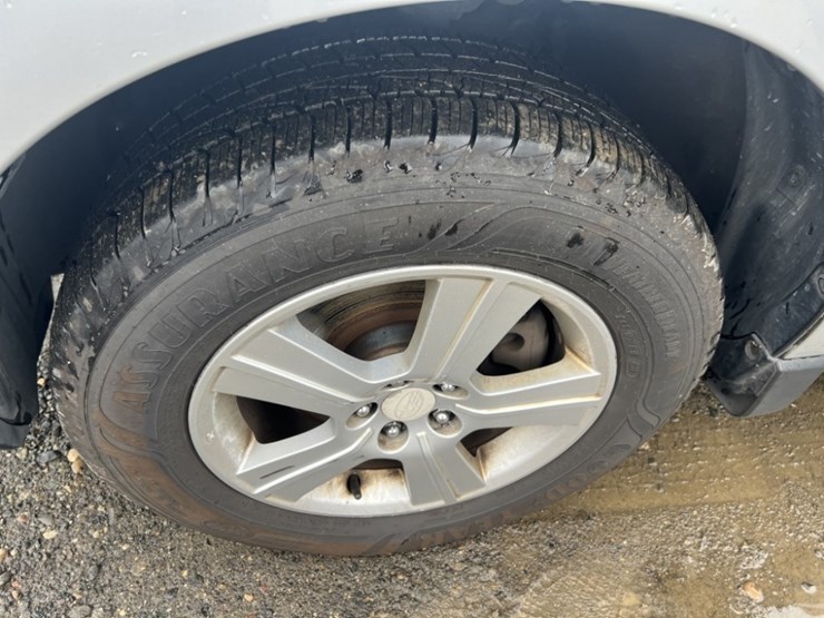 2011-subaru-forester-image-15