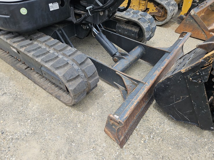 2019-bobcat-e63-image-25