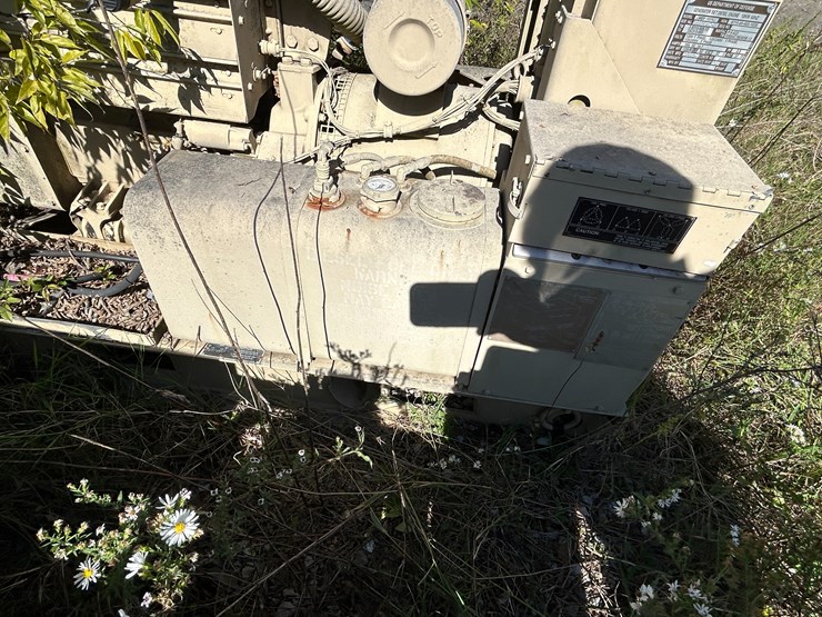 #22566-•-melton-generator-rz82161-image-4