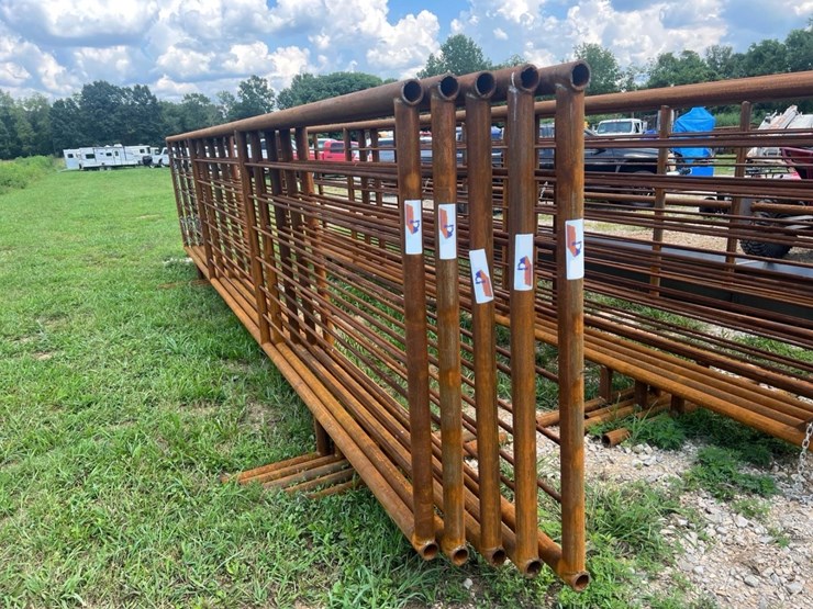 #95-•-24ft-stand-up-metal-panel-image-1