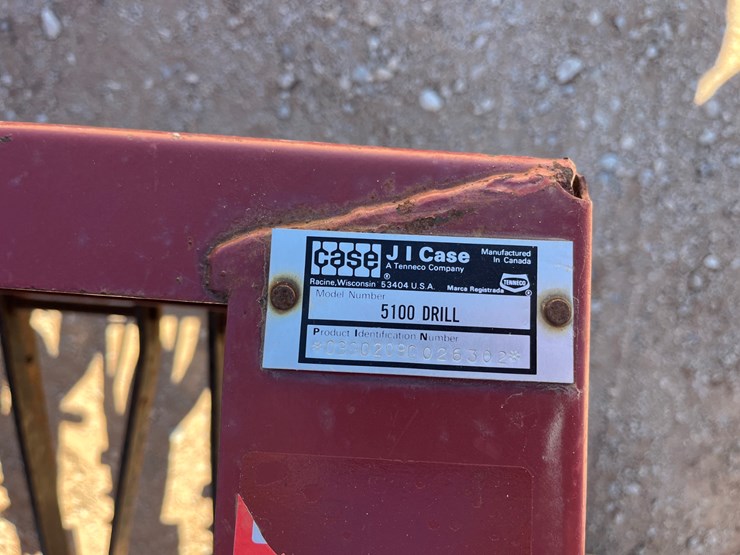 case-ih-5100-image-15