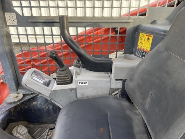 kubota-svl75-image-13