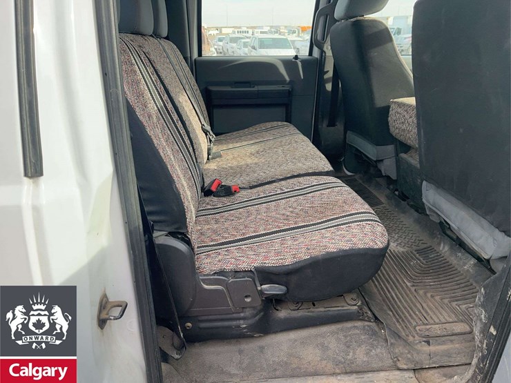 2015-ford-f550-image-16