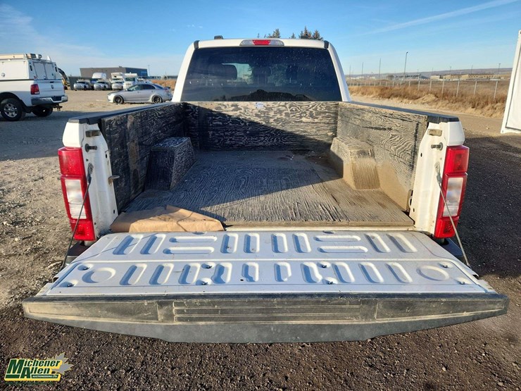 2020-ford-f250-image-7