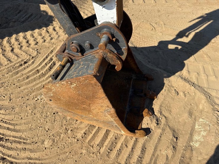 2020-bobcat-e35-image-23