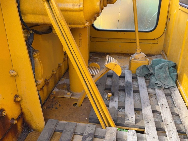 1937-caterpillar-no.-212-motor-grader-image-64