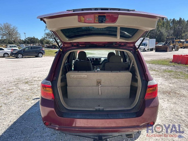 2009-toyota-highlander-image-21