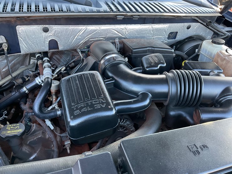 2014-ford-expedition-image-8