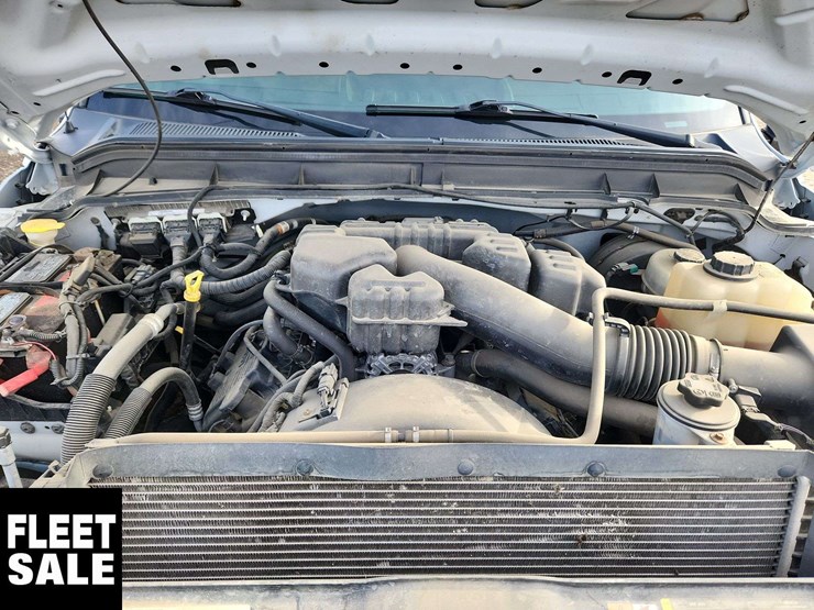 2016-ford-f350-image-15