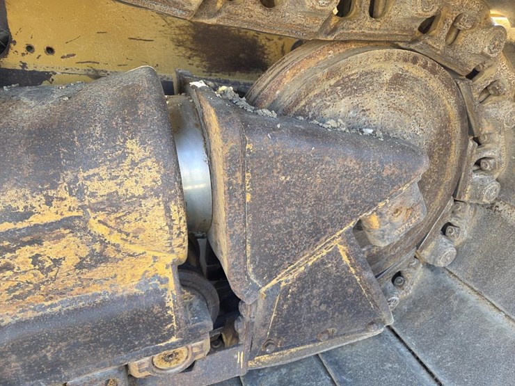 caterpillar-d5n-image-63