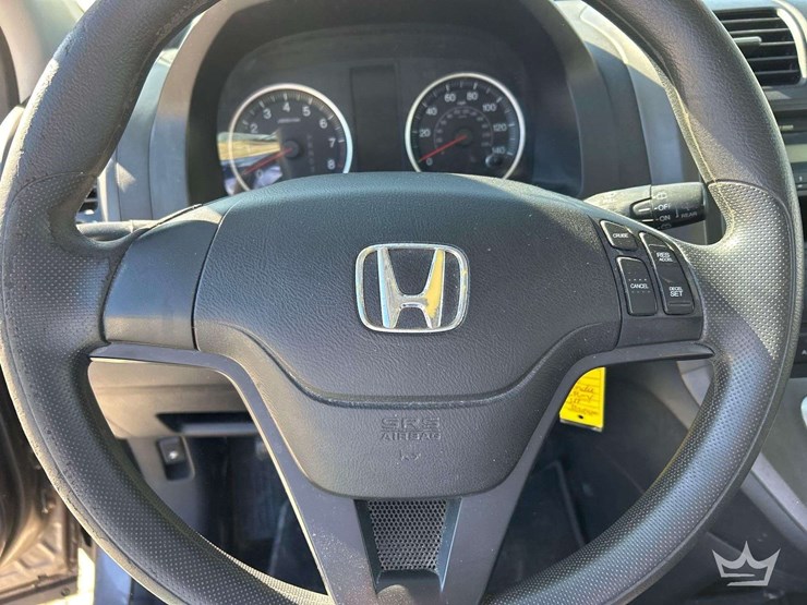 2010-honda-crv-image-13