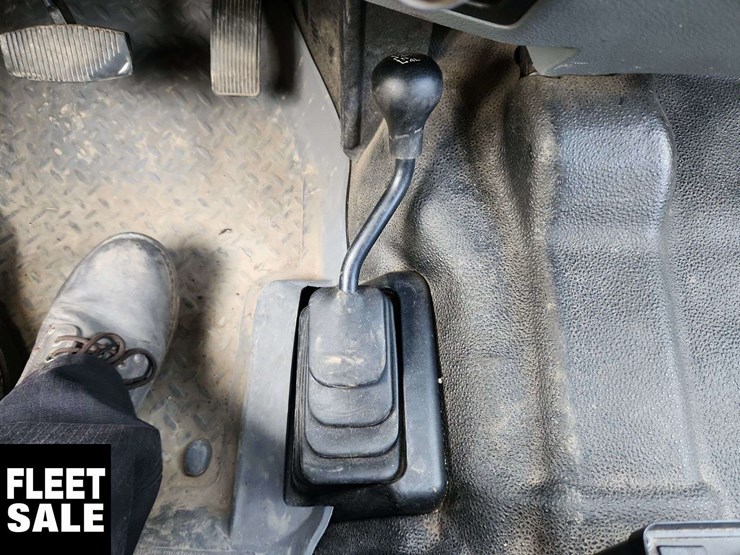 2016-ford-f350-image-25