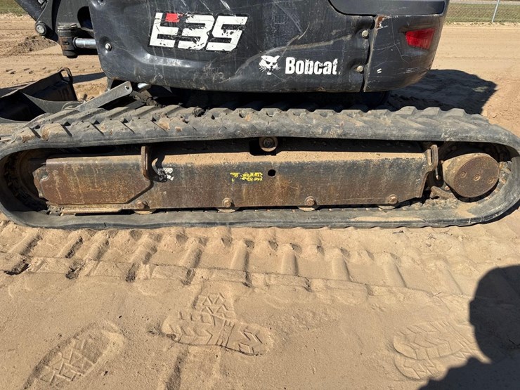 2020-bobcat-e35-image-9