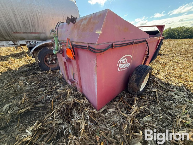 phil’s-pumping-liquid-manure-transfer-dump-station-image-6