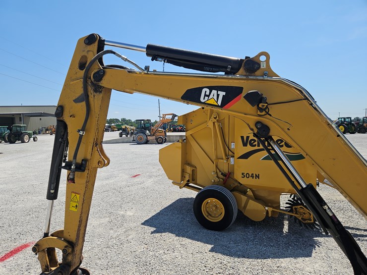 2020-caterpillar-303.5-image-23