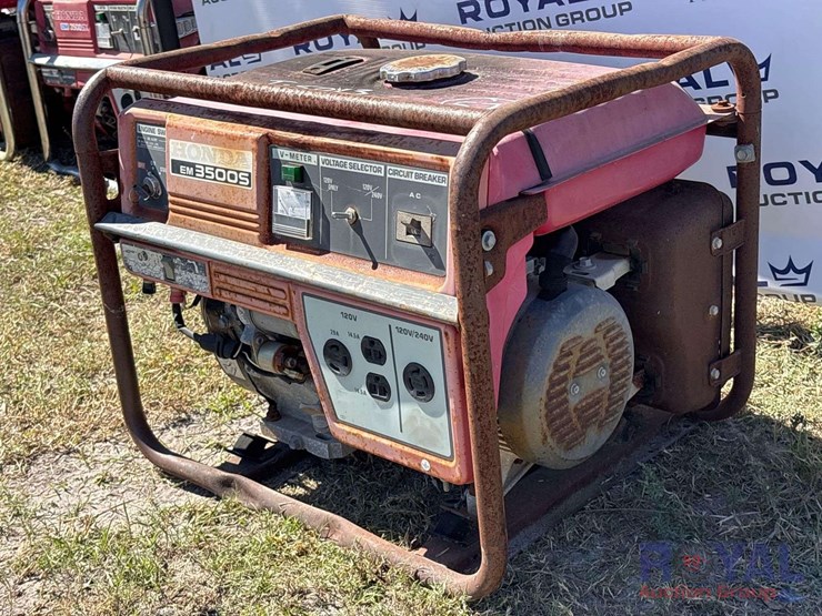 honda-em3500s-portable-gasoline-generator-image-3