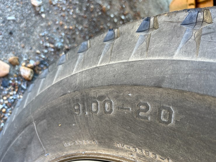 #22559-•-inop-1971-international-harvester-1800-s/a-daycab-fire-truck-vin:-416080g411147-image-12