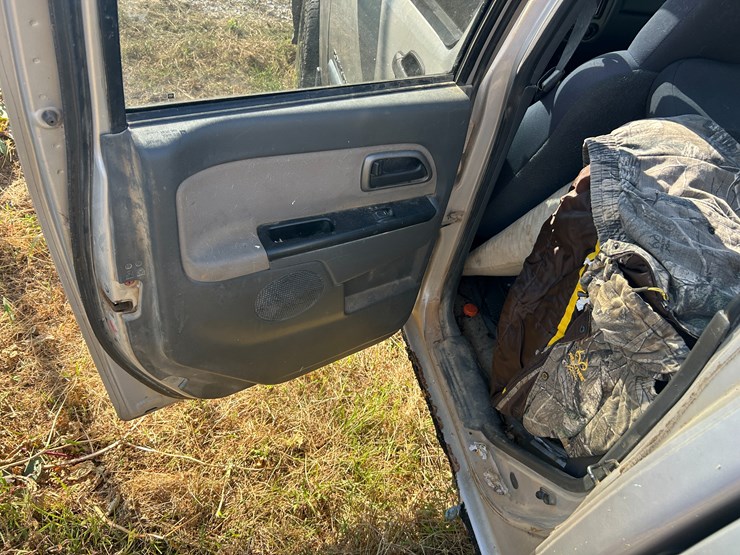 2004-gmc-canyon-image-34