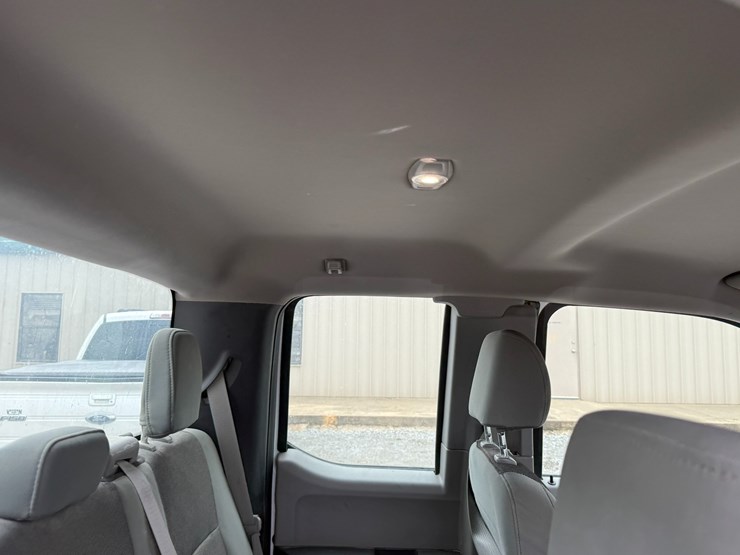 2017-ford-f150-image-31